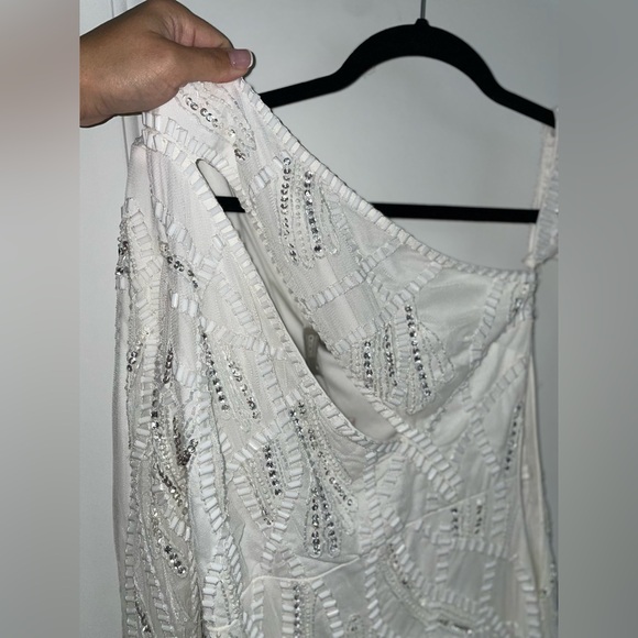 ASOS Design long sleeve splice detail embellished midi dress women’s size 4 - Picture 8 of 11